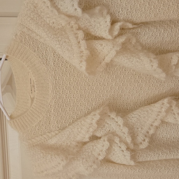 Chic White Ruffled Sweater - Picture 4 of 4